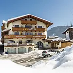 Schneeberger Szálloda 4*