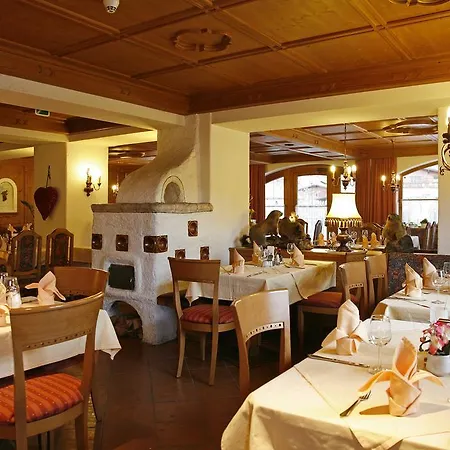 Schneeberger 4* Niederau