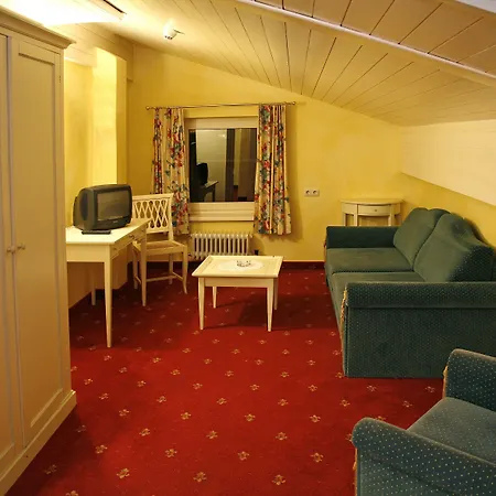 Schneeberger Superior