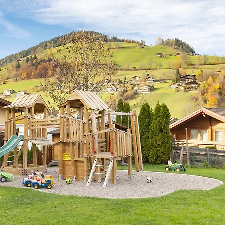 Hotel Schneeberger Superior Niederau