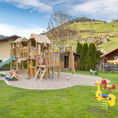 Hotel Schneeberger Superior Niederau